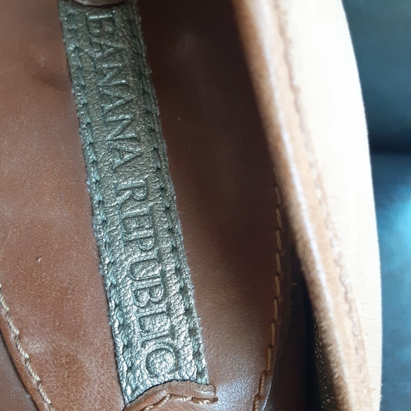 Banana Republic Size 9 Brown Women Shoes - Picture 4 of 5
